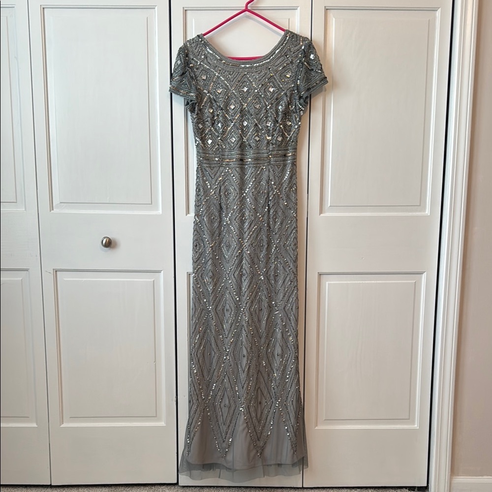 Adrianna Papell Elegant Gray Beaded Evening Gown size 8